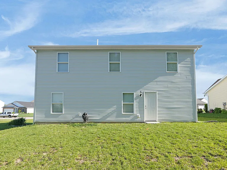1881 Erika Dr — Photo 15