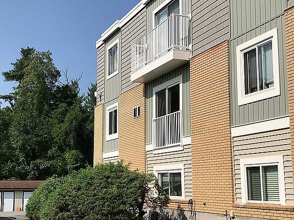 4th image of 8A Constitution Dr #8A
