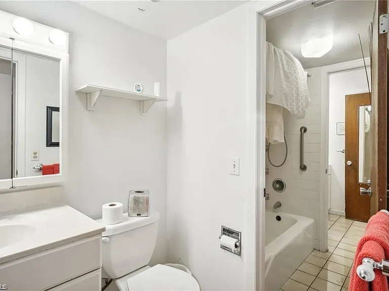 3655 Boca Ciega Dr #202 — Photo 10