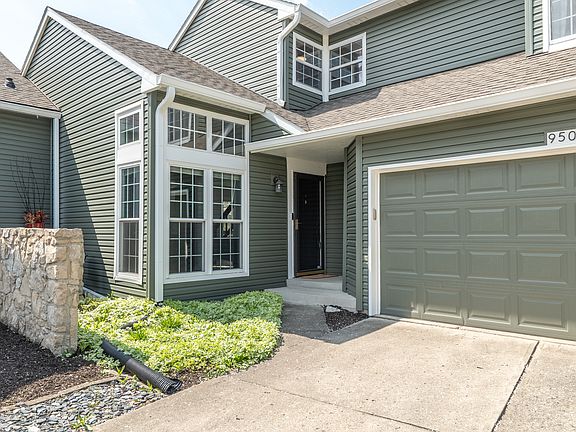 3rd image of 9506 Behner Ln