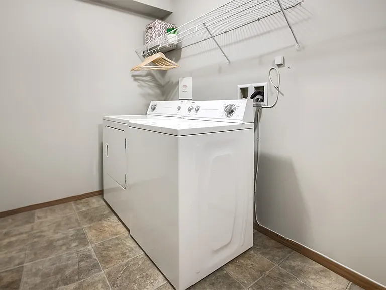200 Burning Glass Rd — Photo 10