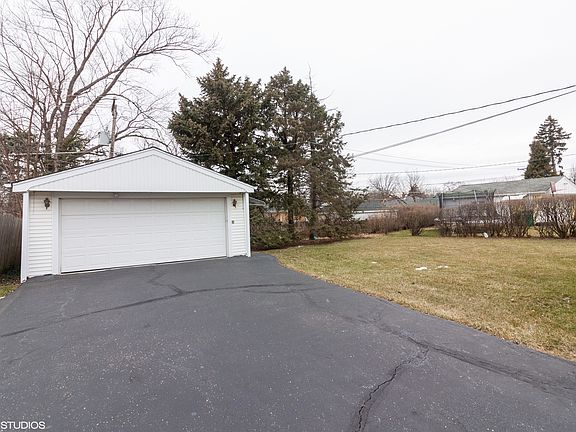 3rd image of 1458 Haase Ave
