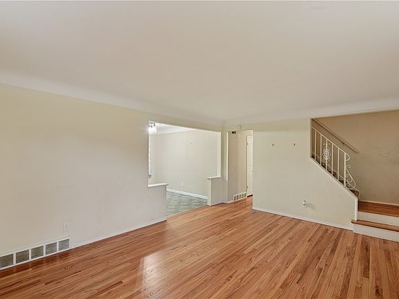 5th image of 6629 Charann Ln