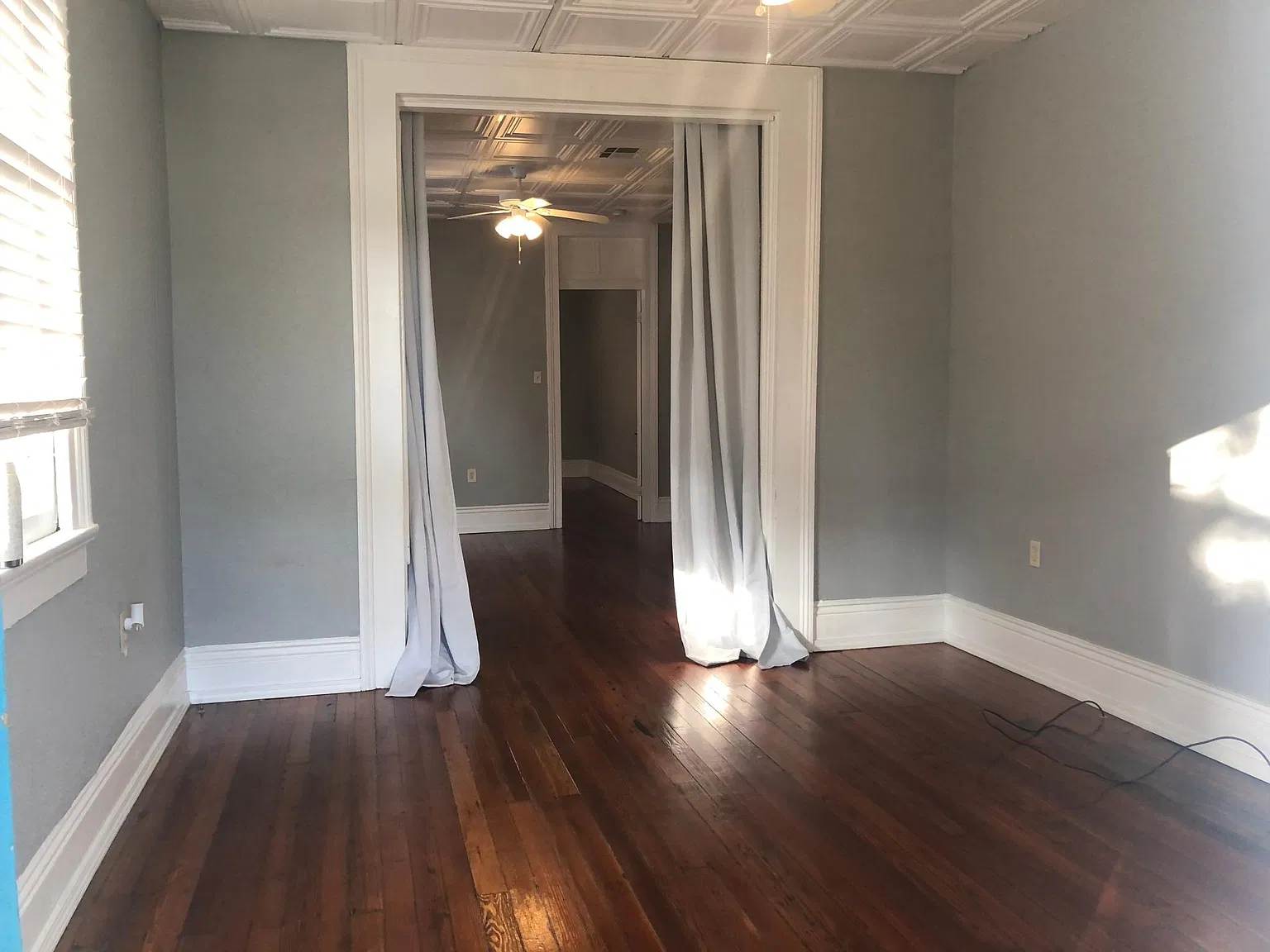 2535 Banks St — Photo 4