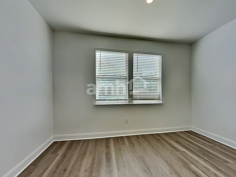 319 Calla Lily Ct — Photo 6