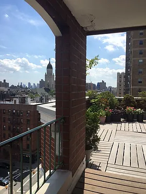 Rented by Tompkins Square Realty | media 22