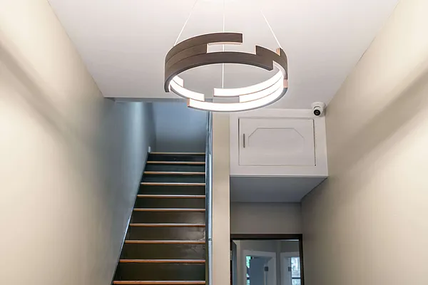 Rented by The Privelege Group | media 13