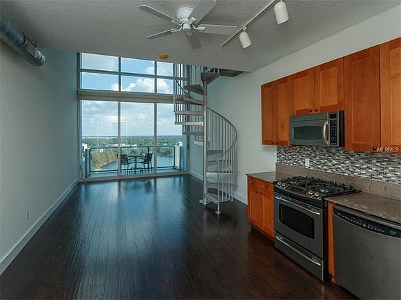 5th image of 150 E Robinson St Unit 1403
