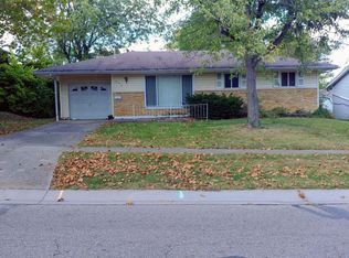 698 Fairborn Rd, Cincinnati, OH 45240