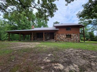 447 Crosstrails Rd, De Queen, AR 71832