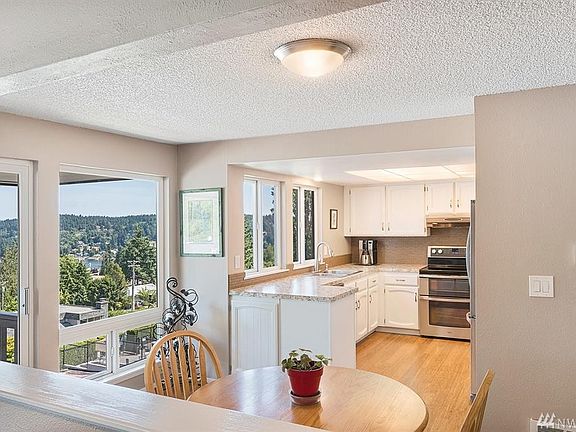 4th image of 7400 Stinson Ave APT 309