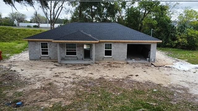 1st image of 620 W Silver Springs Pl