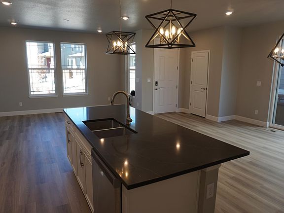 Kitchen island