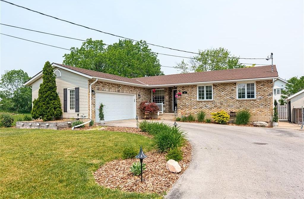 12 Biggar Rd, Thorold, ON L0S 1K0 MLS H4165891 Zillow