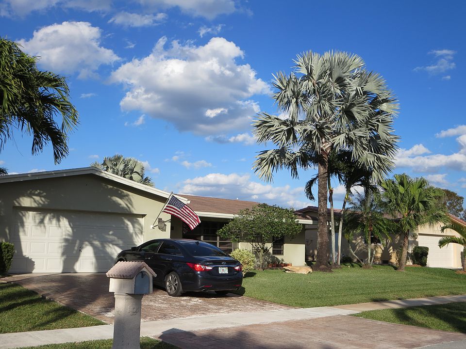 1st image of 11001 NW 19th St