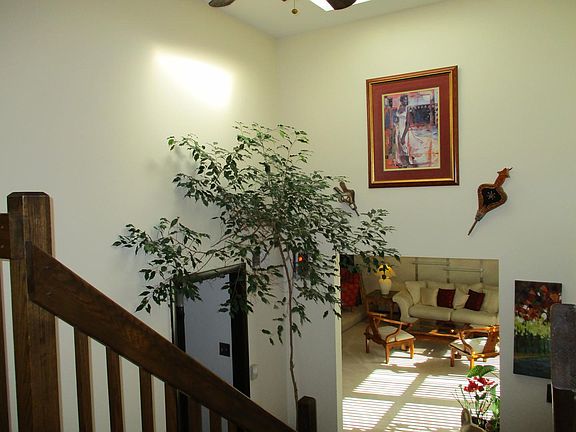 5th image of 16453 Kimbark Ave