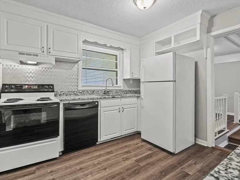 154 Forest Dr — Photo 21