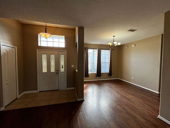 4th image of 12935 Scout Ct
