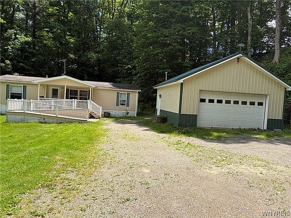 2nd image of 7394 Lovers Lane Rd