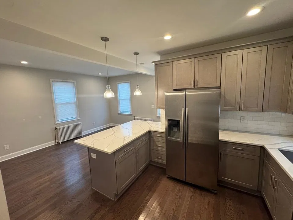176 Avenue B #2