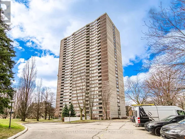 3100 Kirwin Ave #1007, Mississauga, ON L5A 3S6