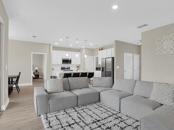 3rd image of 2580 Ananas Rd