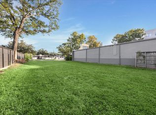 2238 Richmond Ave, Houston, TX 77098