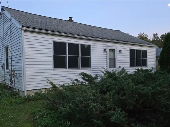 2035 Transit Rd, Elma, NY 14059
