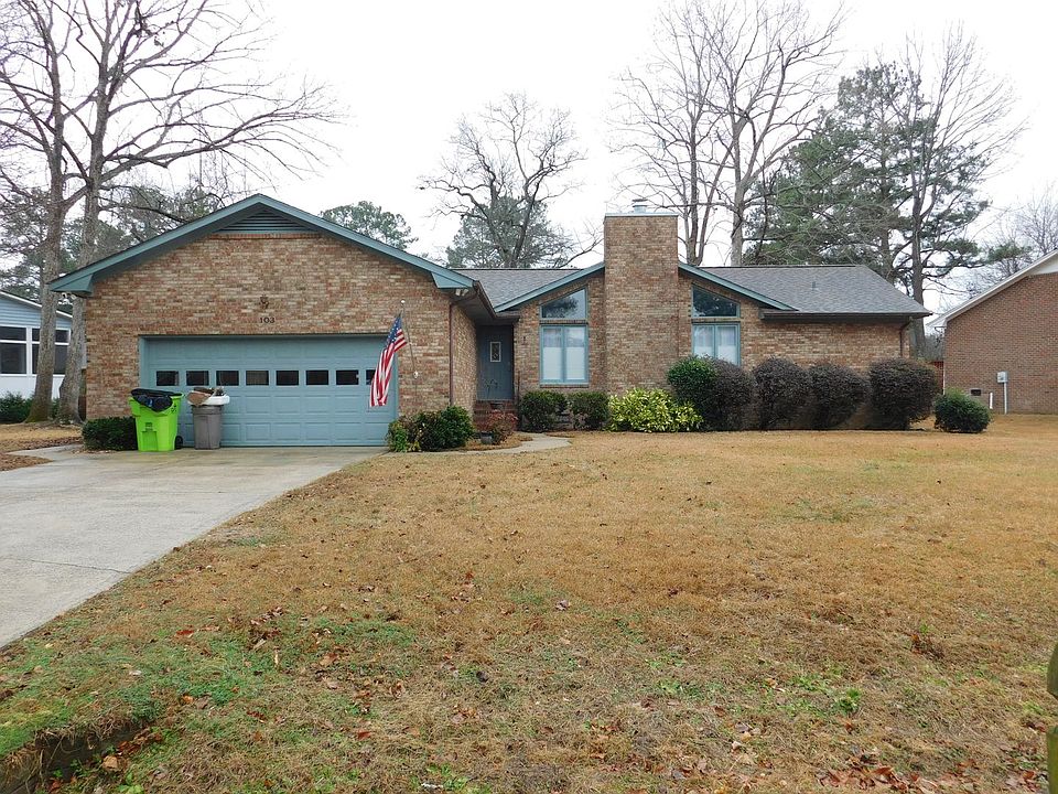 1st image of 103 Boatswain Dr