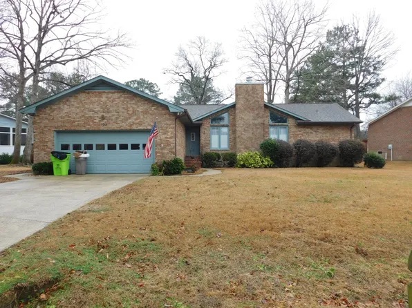 103 Boatswain Dr, New Bern, NC 28562