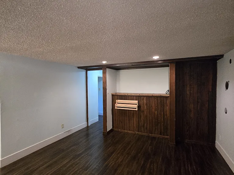 614 21st Ave NE #B — Photo 9