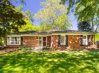 4243 Frostwood Ct, Troy, MI 48098