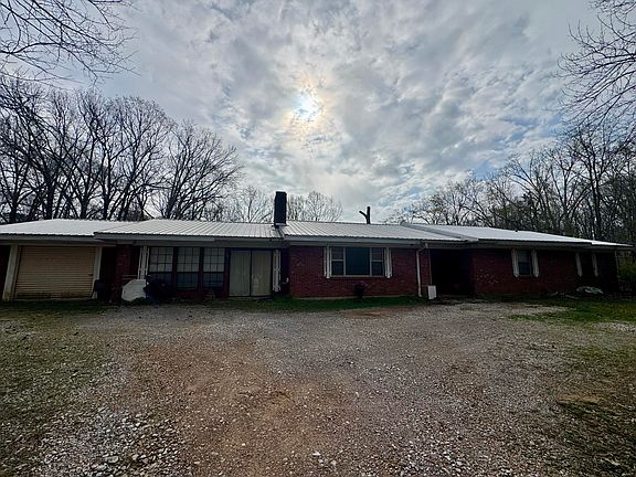 3rd image of 117 Drive 2160