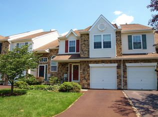 539 Broxton Ct, Harleysville, PA 19438