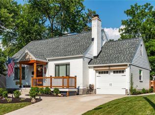 420 Early Dr W, Miamisburg, OH 45342
