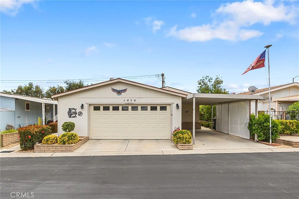 1474 Bishop Dr