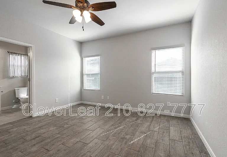 524 Willow Valley St — Photo 11