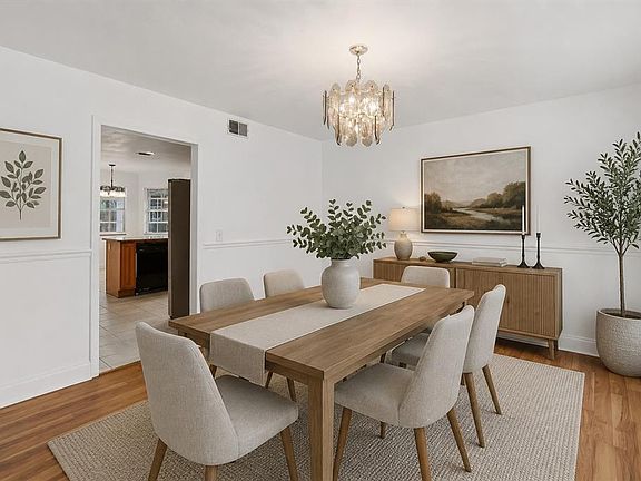 5th image of 7524 Quail Run Ct