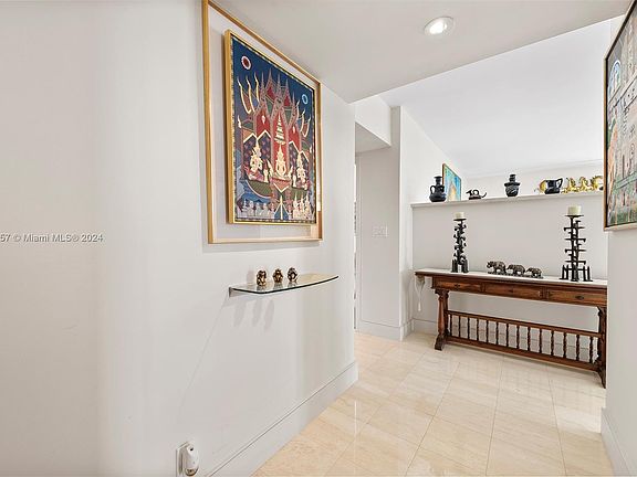 3rd image of 19667 Turnberry Way APT 25D
