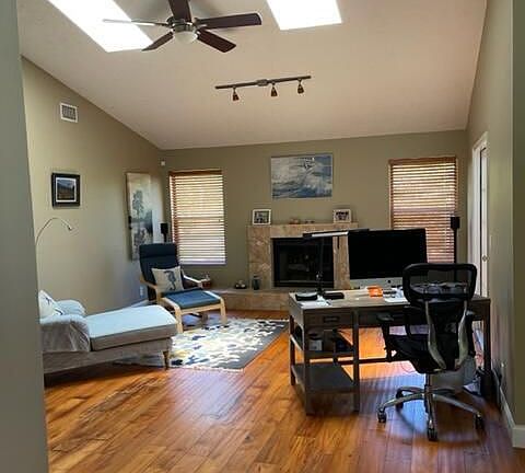 4th image of 866 Spanish Wells Dr