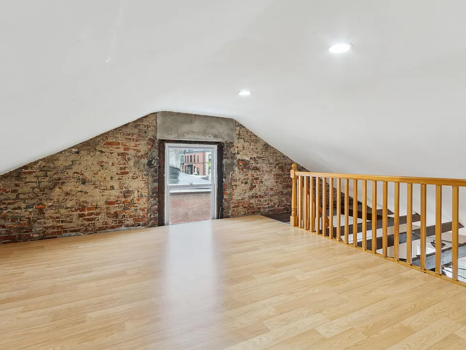 Loft (office or 2nd bedroom) - low ceiling