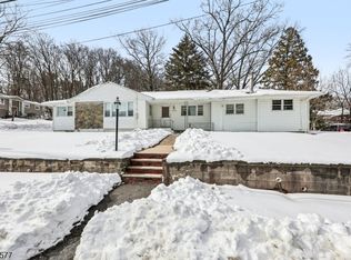 33 Lotz St, North Haledon Boro, NJ 07508