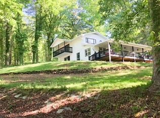 388 Ledford Chapel Rd, Hayesville, NC 28904