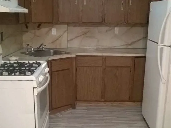 92-18 Liberty Avenue image 11 of 13