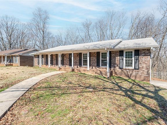 2nd image of 2341 Mountain Oaks Ln