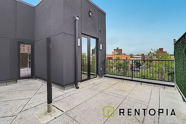1st image of 842 Flushing Ave #5G