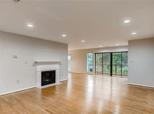 1214 Pine Heights Dr NE UNIT 1214, Atlanta, GA 30324