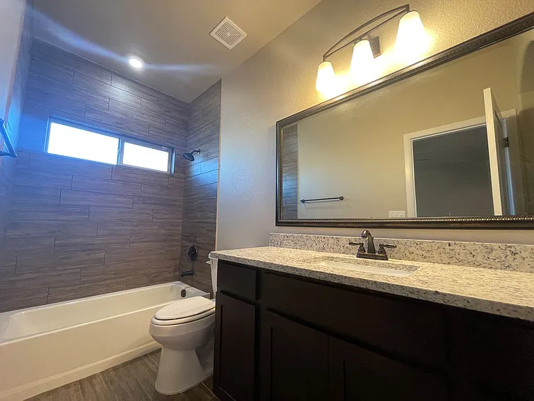 6528 Hoop St — Photo 3