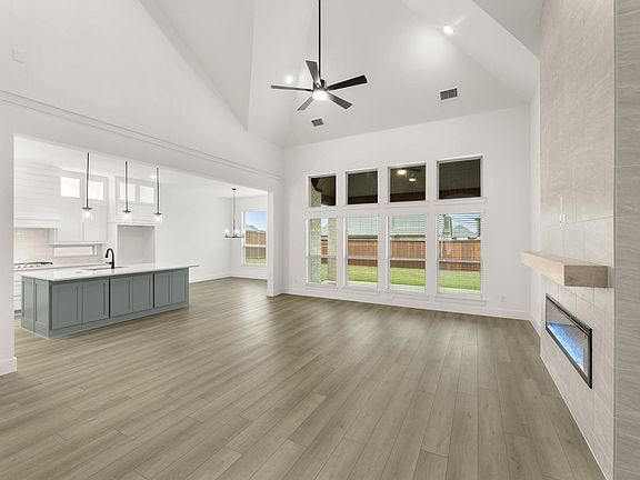 7th image of this home