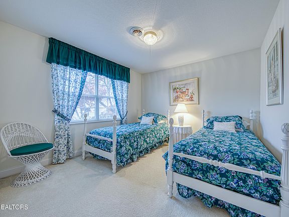 4th image of 4308 Mill Pond Dr